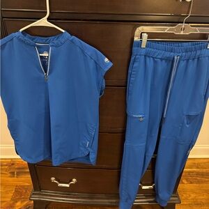 Royal blue Healing Hands joggers scrub set XS